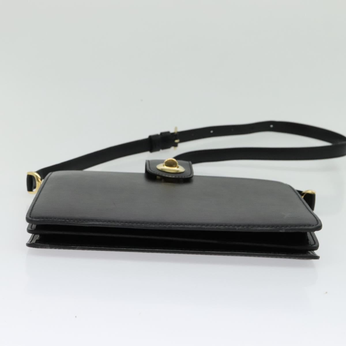 Louis Vuitton Capucines
