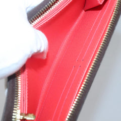 Louis Vuitton Zippy wallet