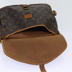 Louis Vuitton Saumur