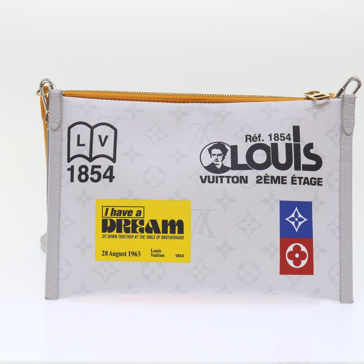 Louis Vuitton Messenger