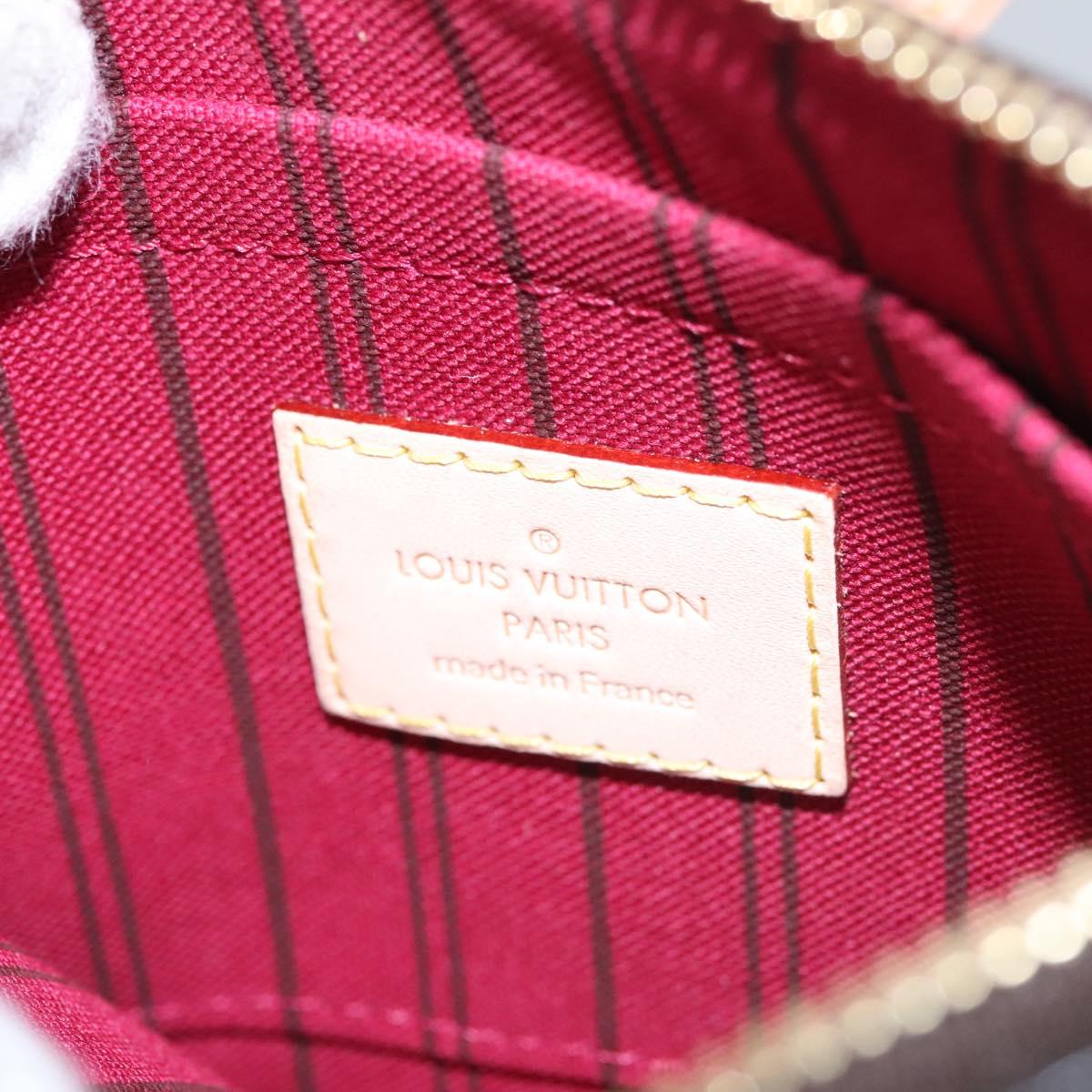 Louis Vuitton Pochette Accessoire