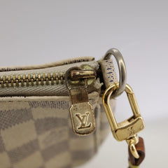 Louis Vuitton Pochette Accessoire