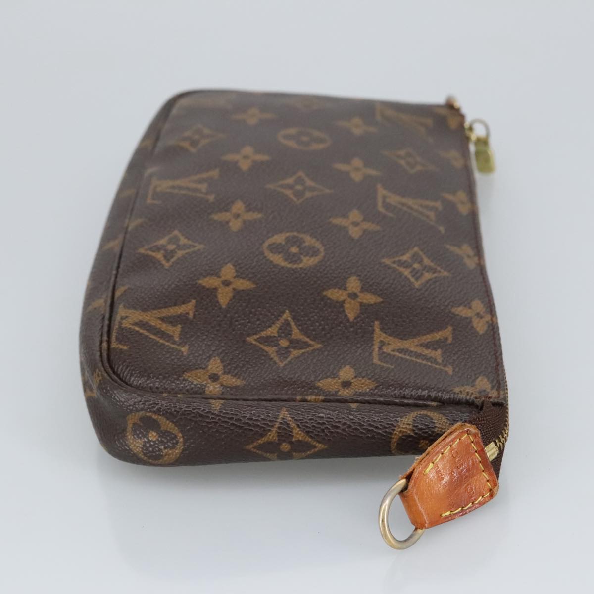 Louis Vuitton Pochette Accessoire