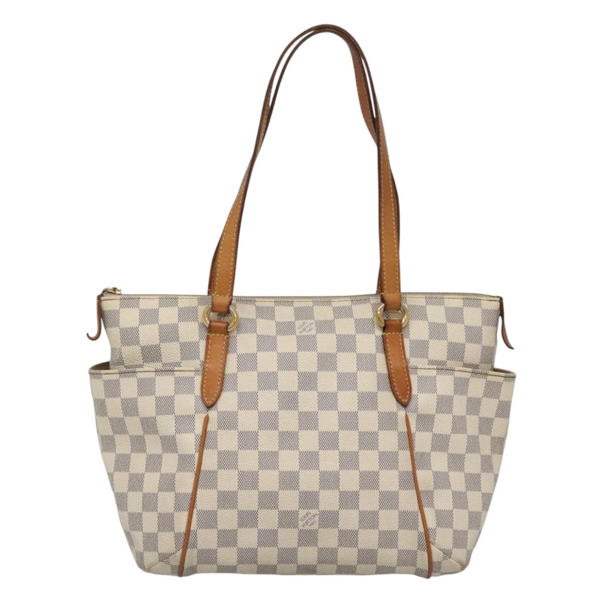 Louis Vuitton Totally