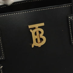 Burberry TB