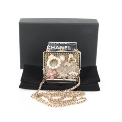 Chanel Camélia