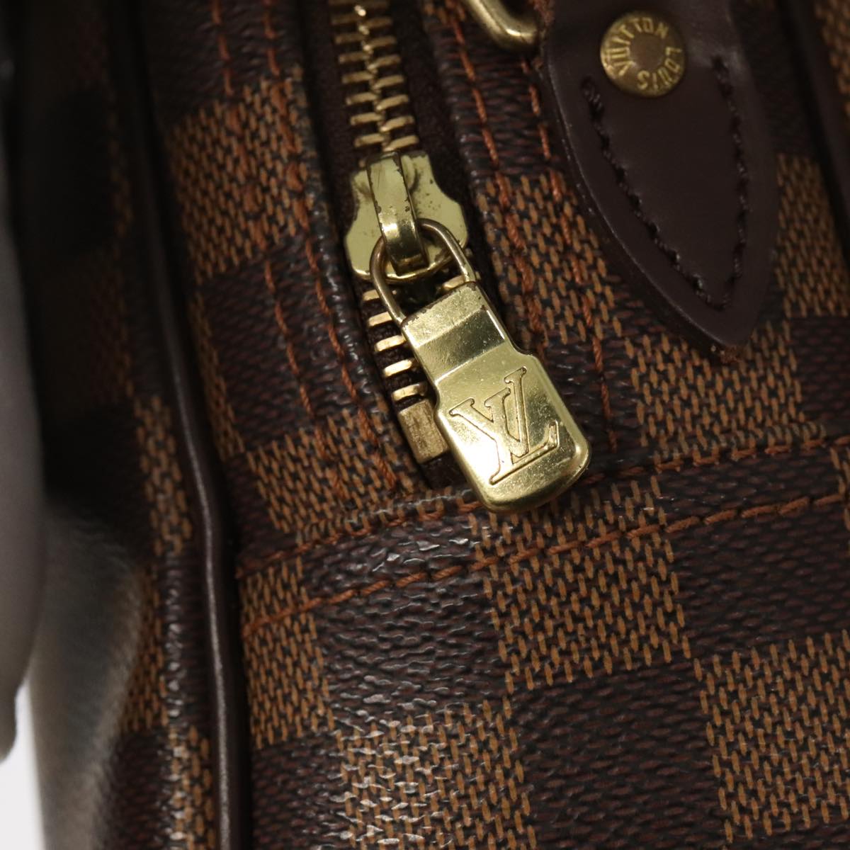 Louis Vuitton Reporter