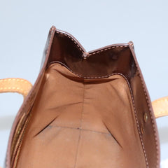 Louis Vuitton Reade