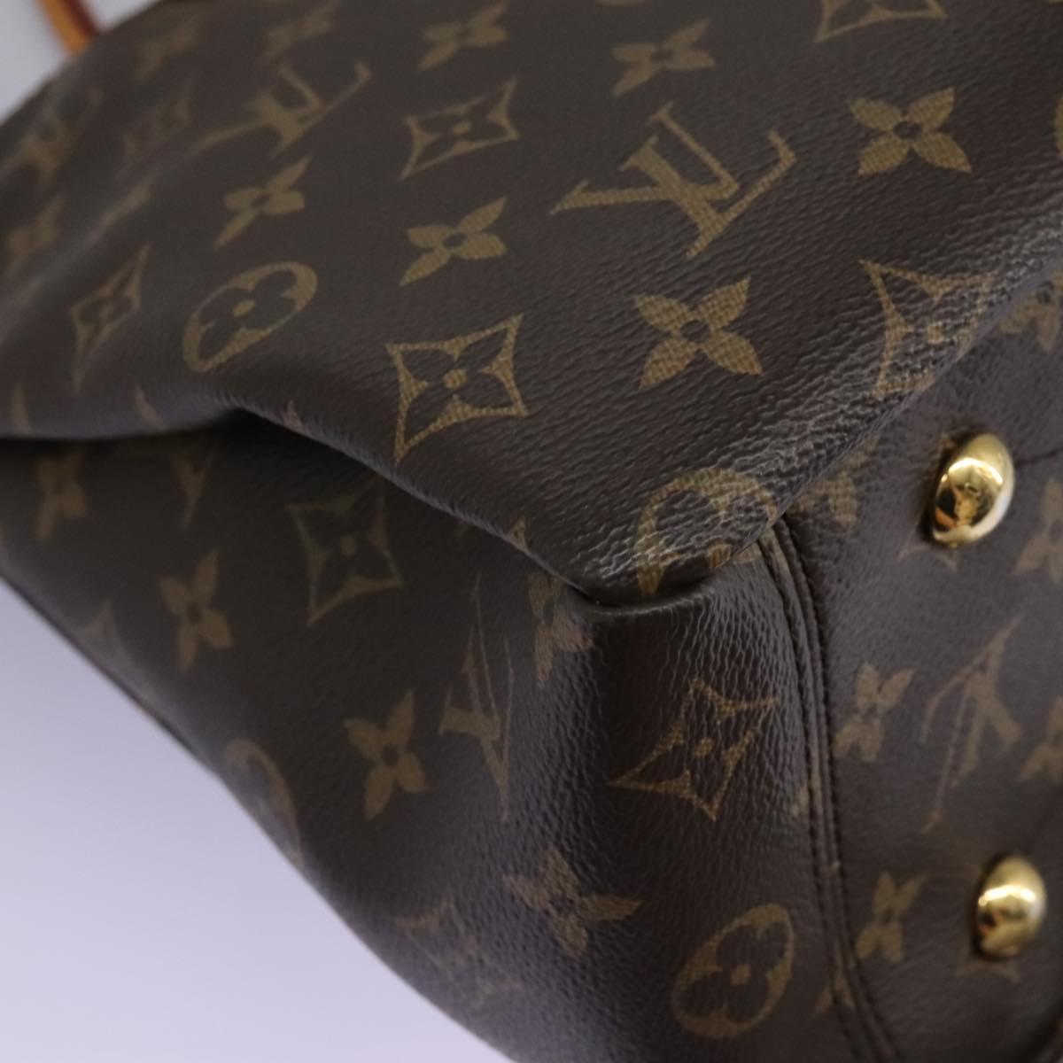 Louis Vuitton Pallas