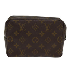 Louis Vuitton Poche Toilette 19