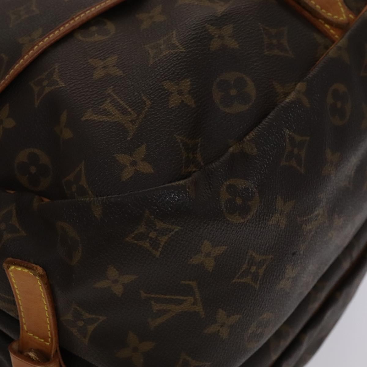 Louis Vuitton Saumur 35