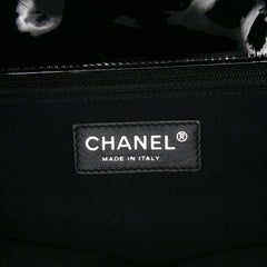 Patent Grand Shopping Tote