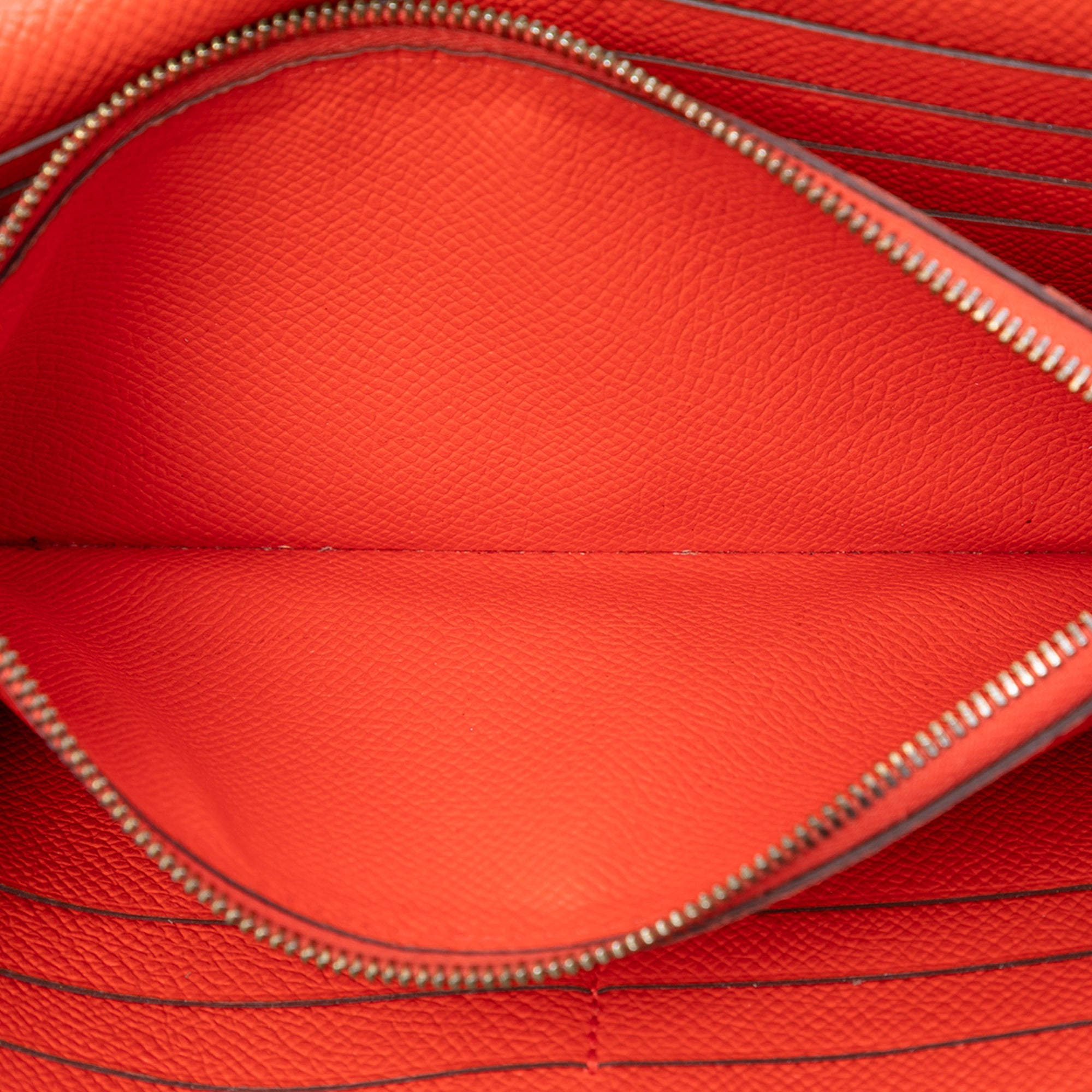 Epsom Kelly Longue Wallet