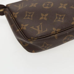 Louis Vuitton Pochette Accessoire