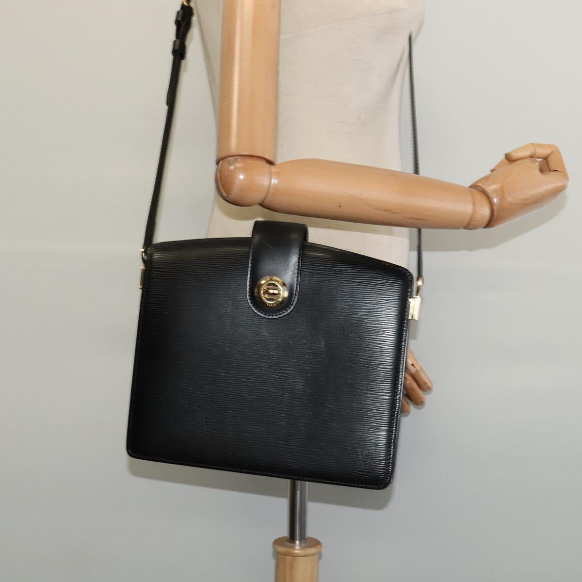 Louis Vuitton Capucines