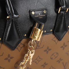 Louis Vuitton City Malle