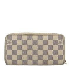 Louis Vuitton Zippy wallet