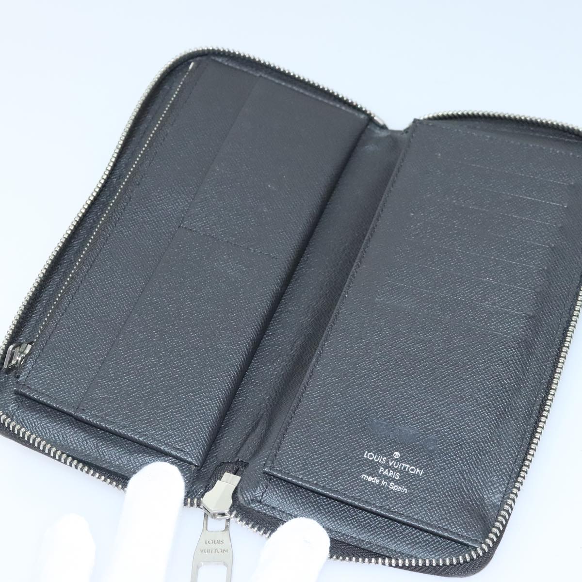 Louis Vuitton Zippy Wallet Vertical
