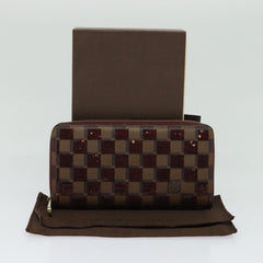 Louis Vuitton Zippy wallet