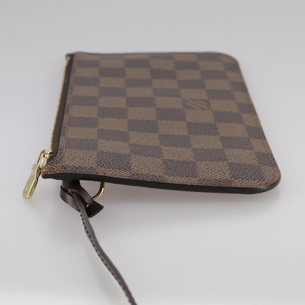 Louis Vuitton Neverfull pouch