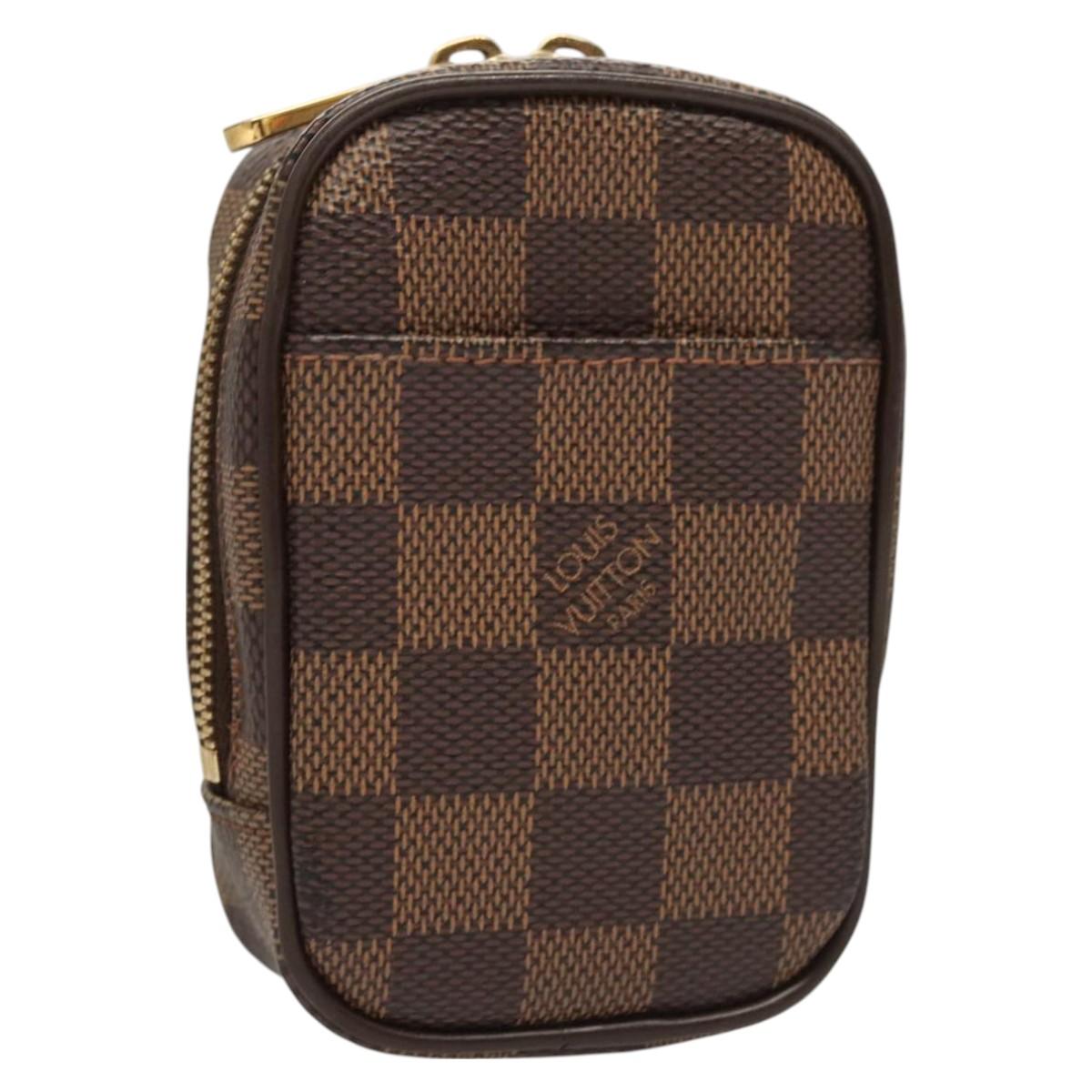Louis Vuitton Etui Okapi