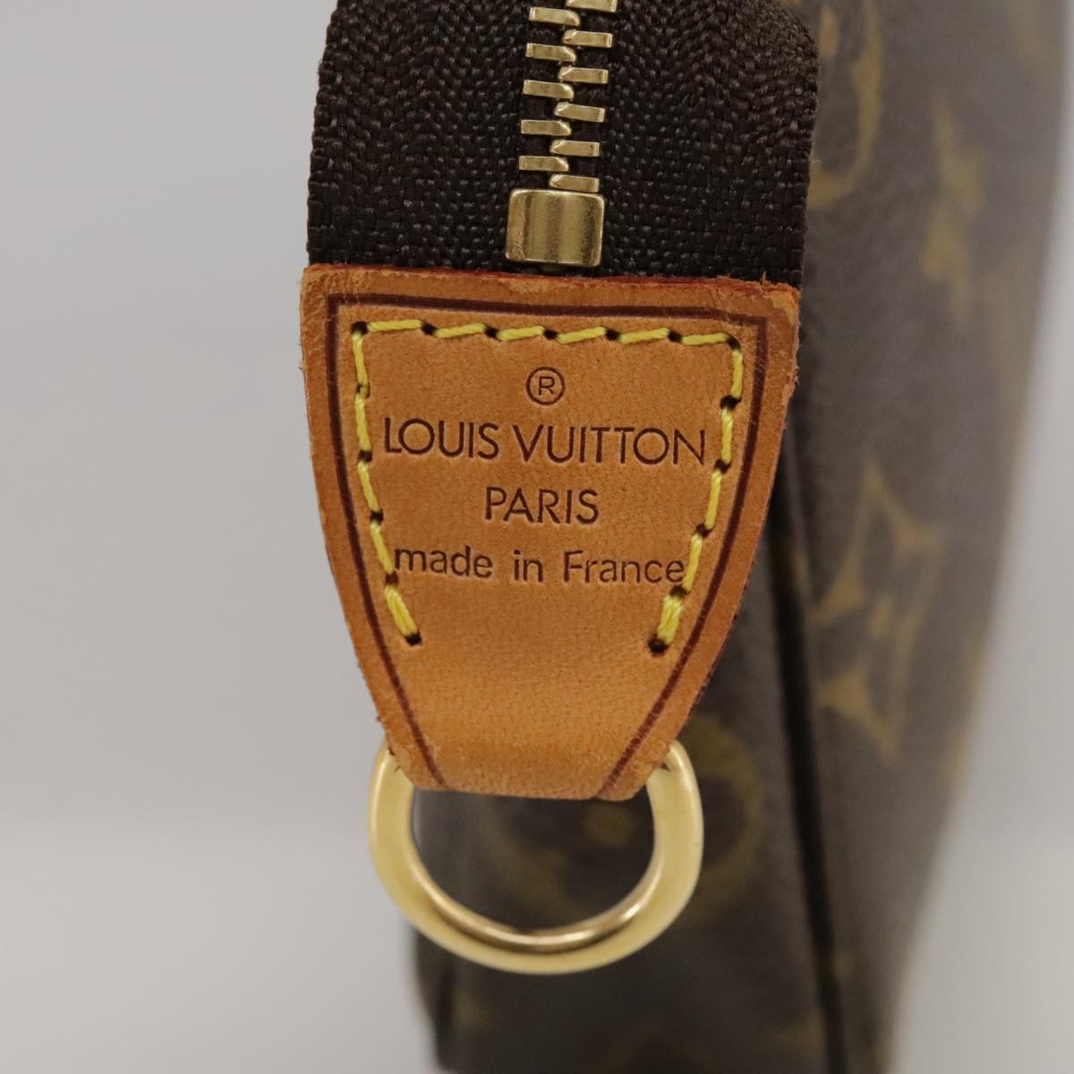 Louis Vuitton Pochette Accessoire