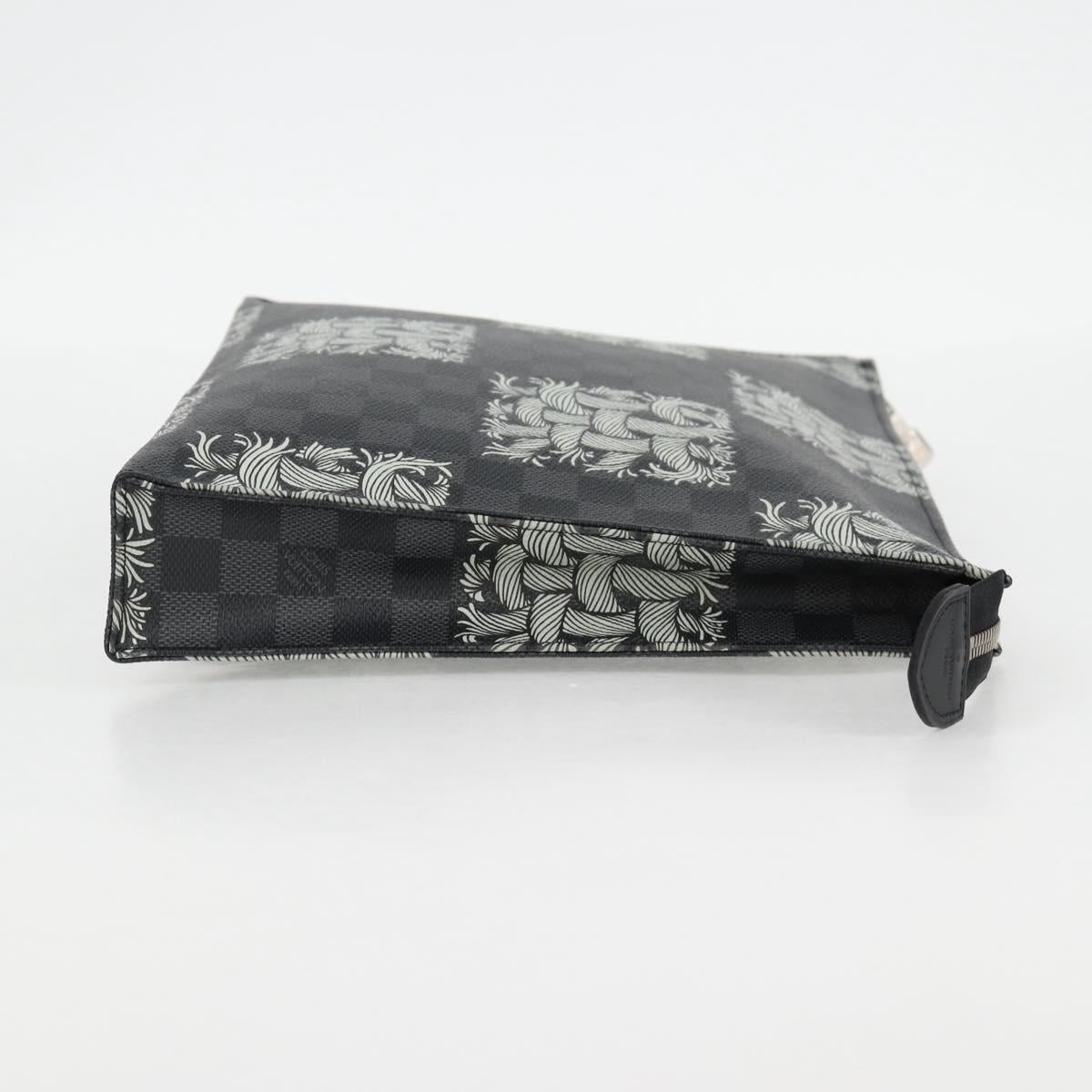Louis Vuitton Pochette voyage