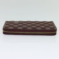 Louis Vuitton Zippy wallet
