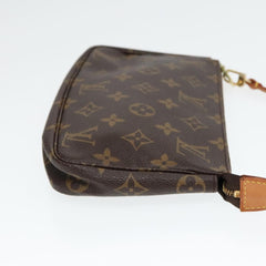 Louis Vuitton Pochette Accessoire