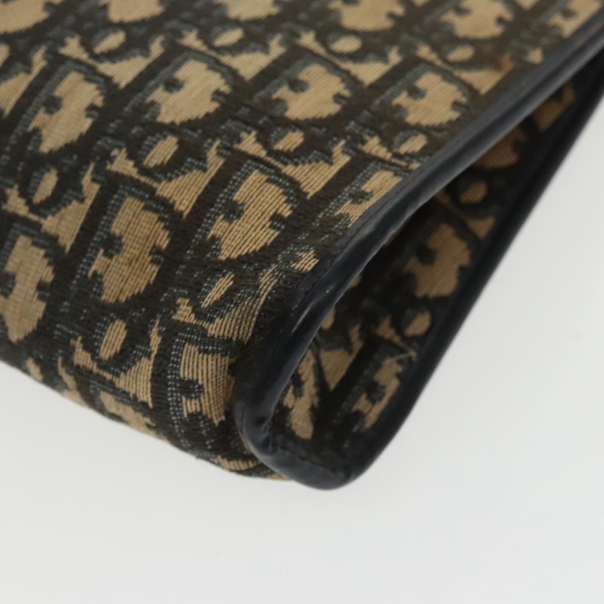 Dior Trotter