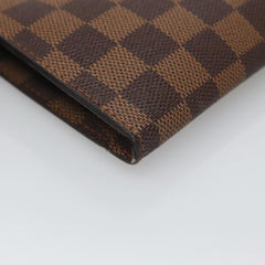 Louis Vuitton Trousse de Toilette