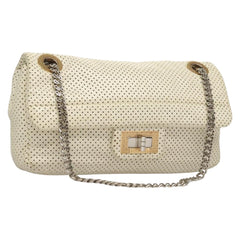 Chanel 2,55