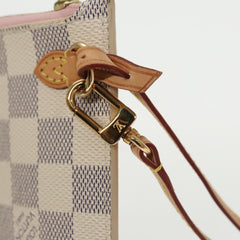 Louis Vuitton Neverfull pouch