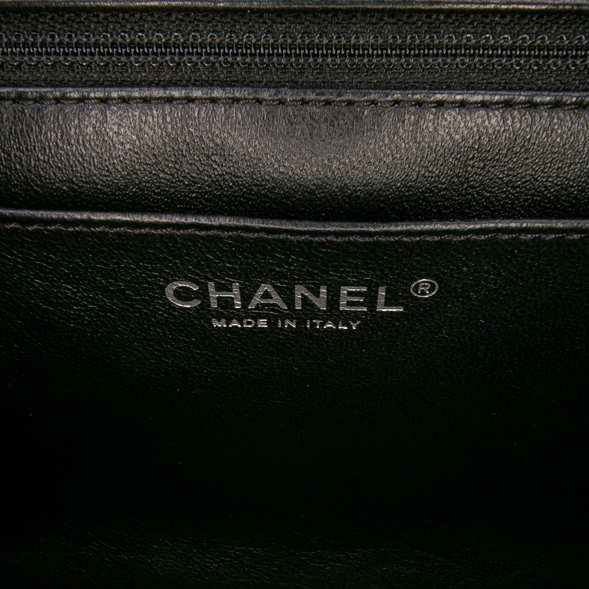 Jumbo Classic Bicolor Lambskin Twist Flap