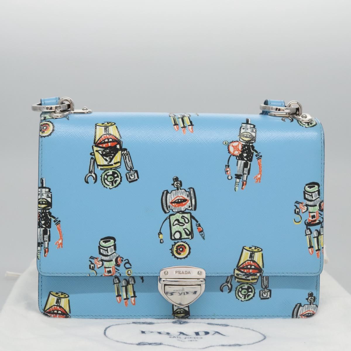 Prada Robot