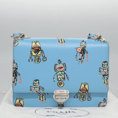 Prada Robot