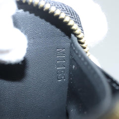 Louis Vuitton Zippy wallet