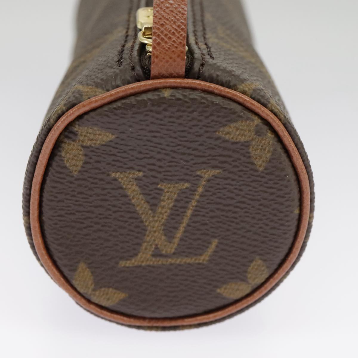 Louis Vuitton Pappilon