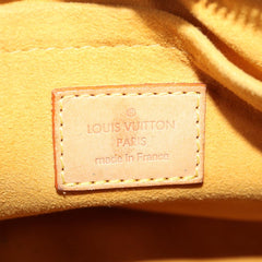 Louis Vuitton Pleaty