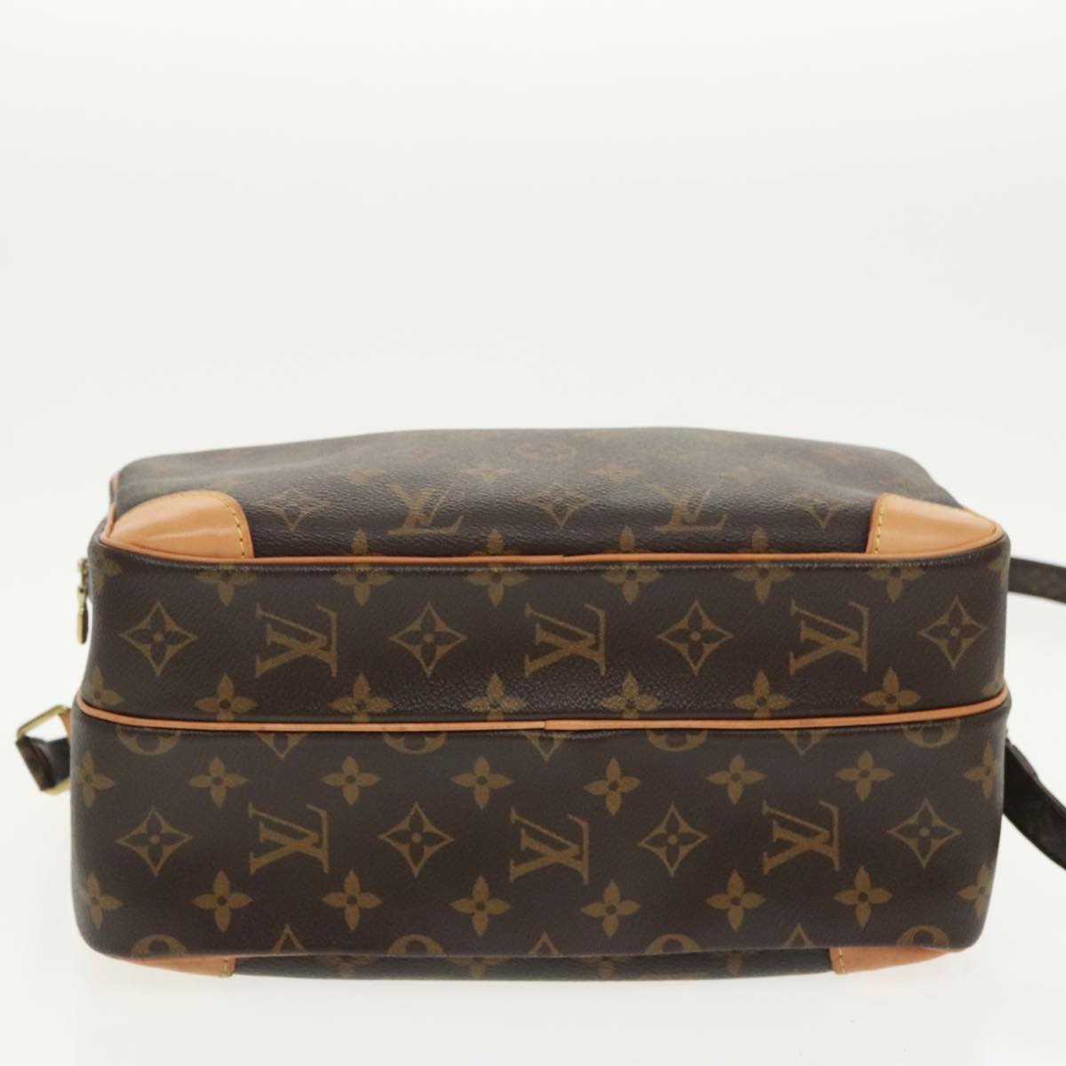 Louis Vuitton Nile