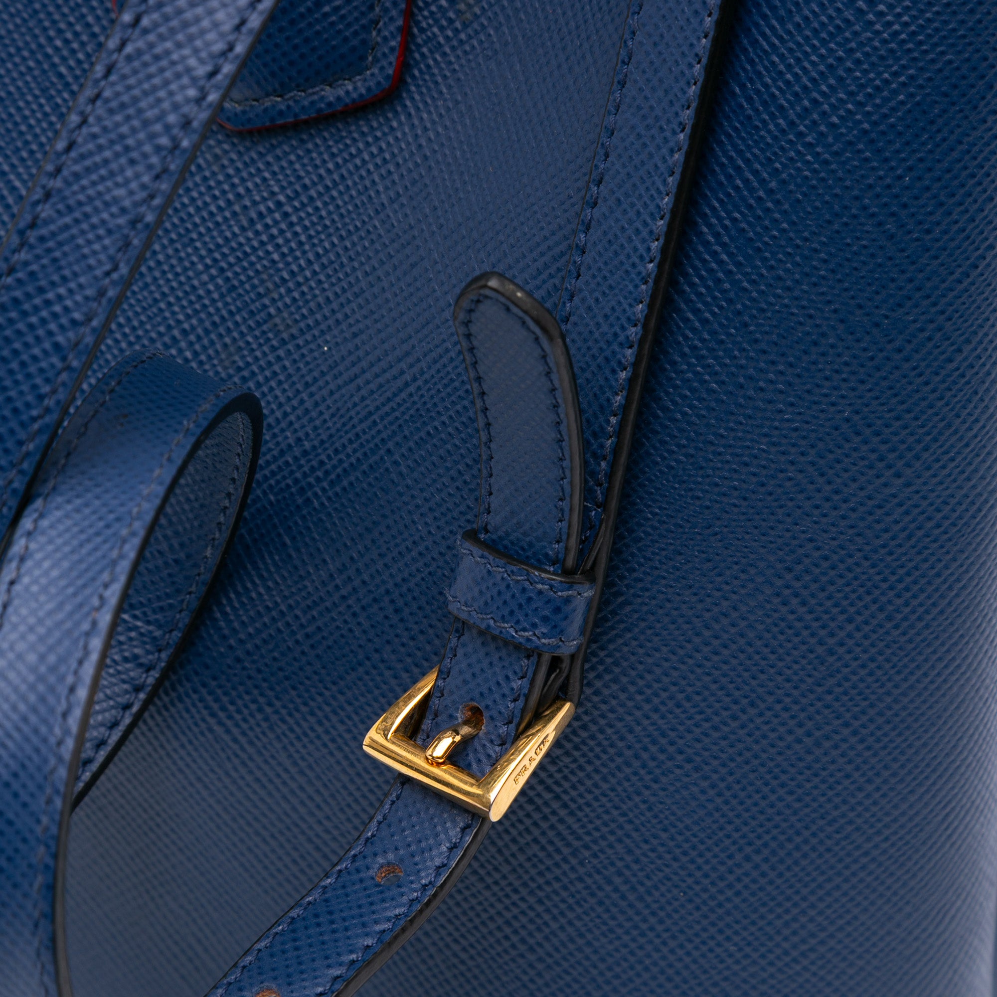 Medium Saffiano Cuir Double Satchel