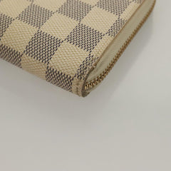 Louis Vuitton Zippy wallet