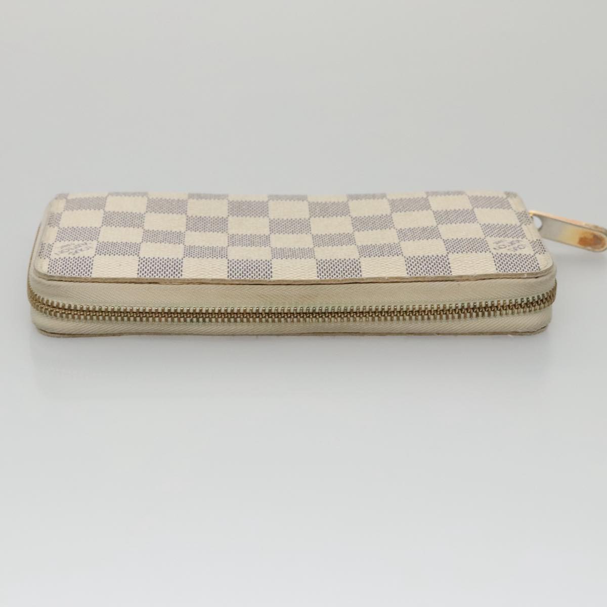 Louis Vuitton Zippy wallet