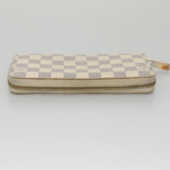 Louis Vuitton Zippy wallet