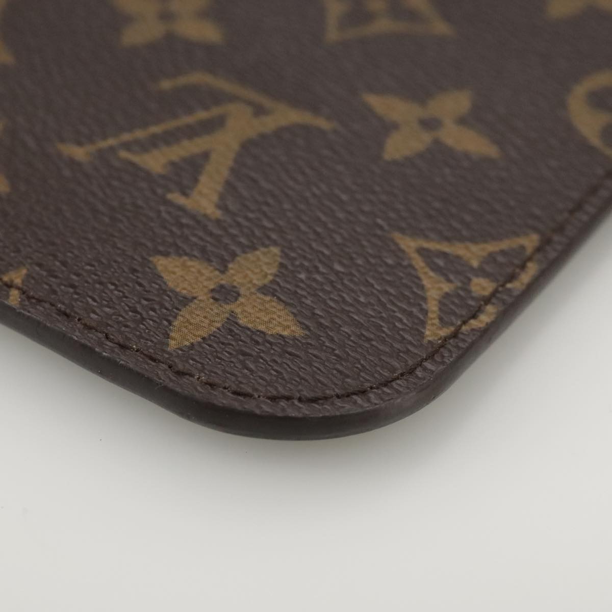 Louis Vuitton Pochette Accessoire