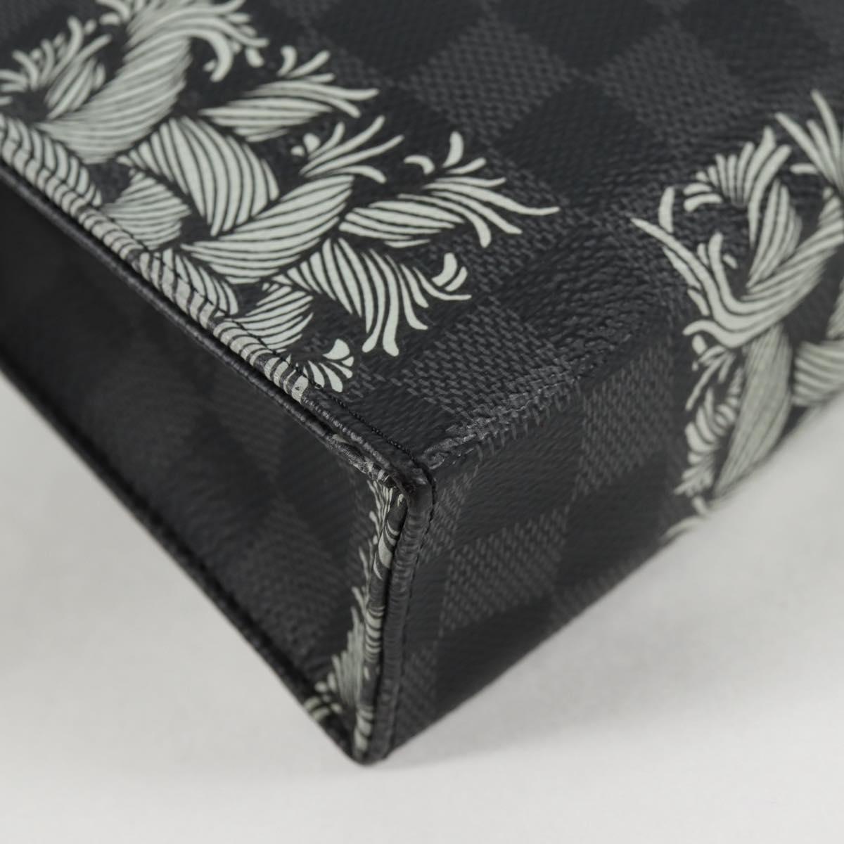 Louis Vuitton Pochette voyage