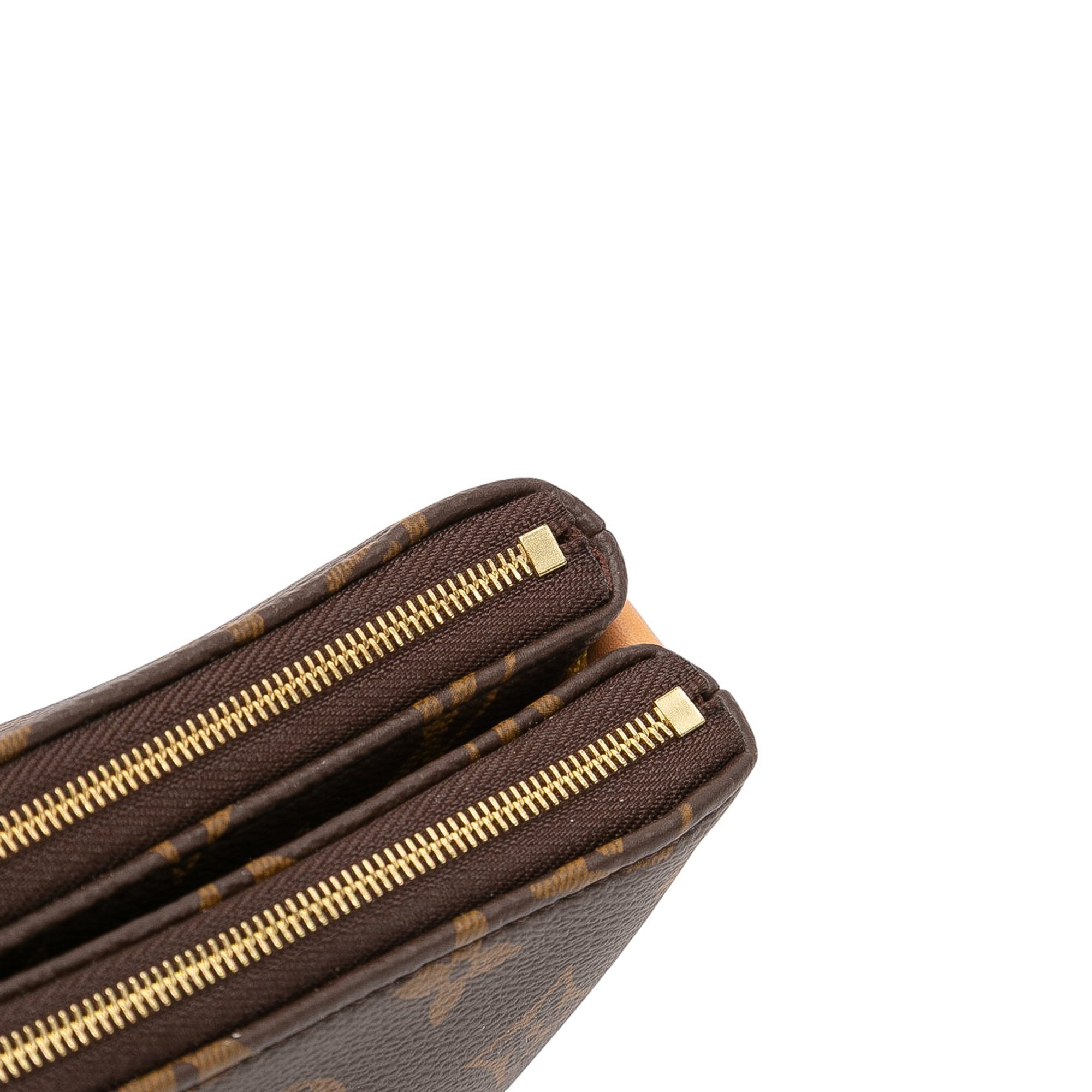 Monogram Pochette Liv