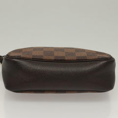 Louis Vuitton Trousse makeup