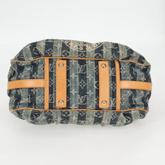 Louis Vuitton Pleaty