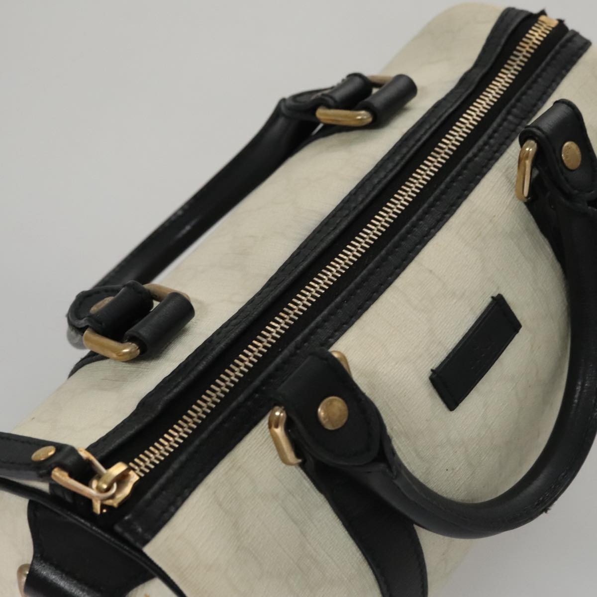 Gucci GG canvas